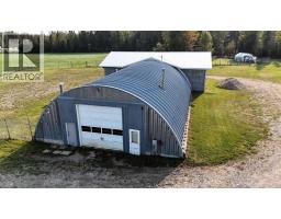 Bedroom - 53412 Highway 748 East, Rural Yellowhead County, AB T7E3S9 Photo 9