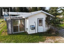 Family room - 53412 Highway 748 East, Rural Yellowhead County, AB T7E3S9 Photo 11
