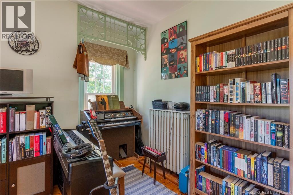 8 Gordon Street - Image 21