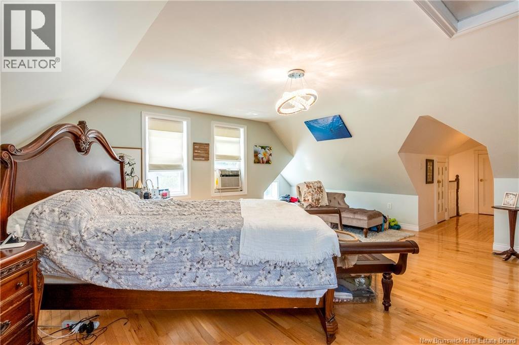 8 Gordon Street - Image 30