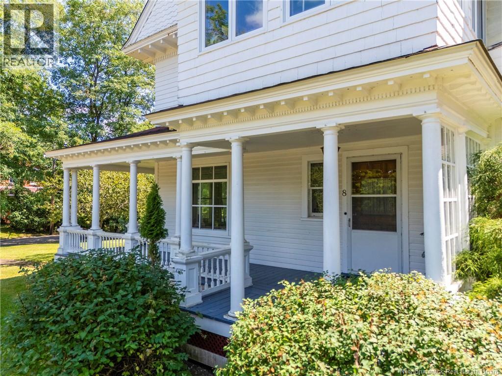 8 Gordon Street - Image 32