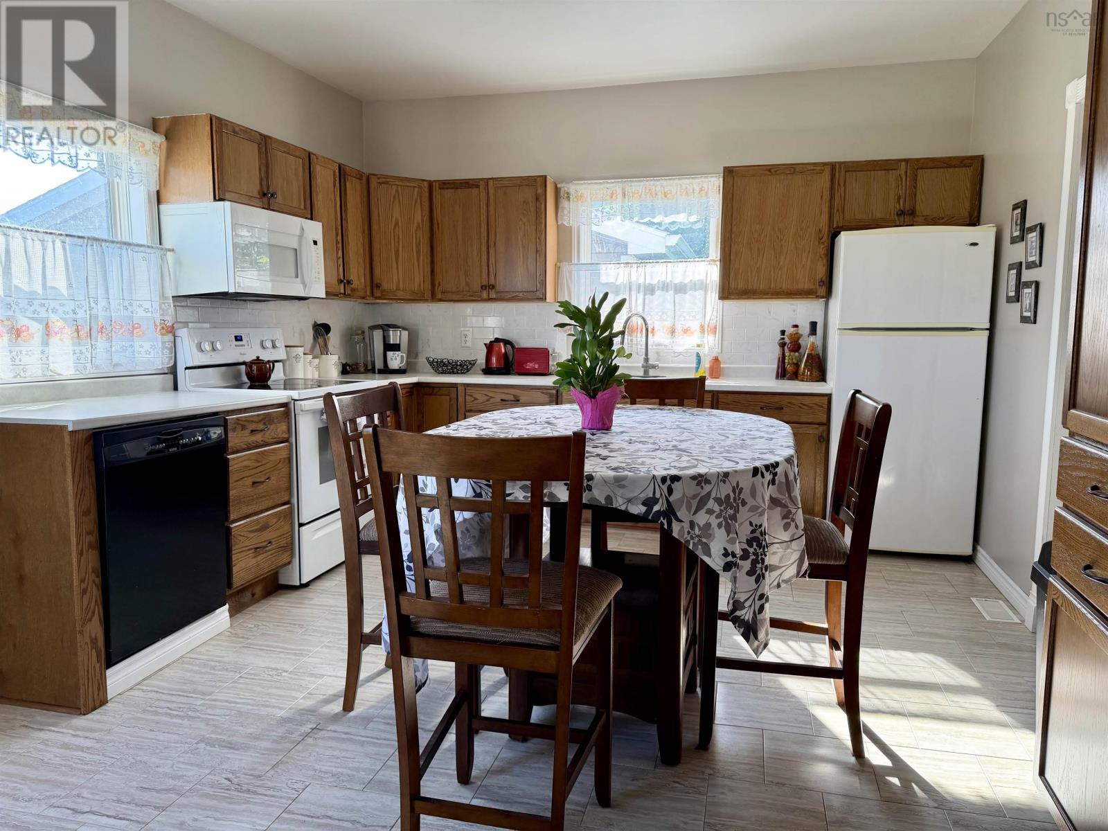 402 Neville Street - 2