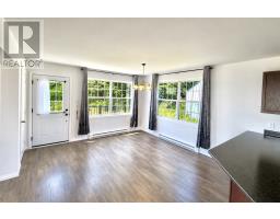 215 Goose Bay Drive thumbnail 18