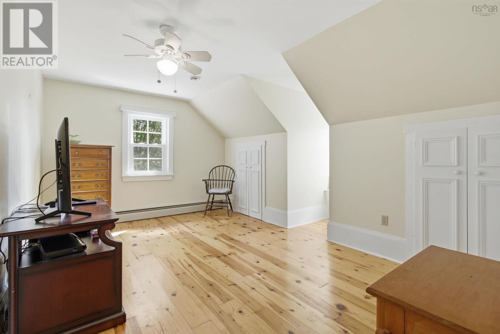 Property 24 of 41 of 50 Eaglewood Drive