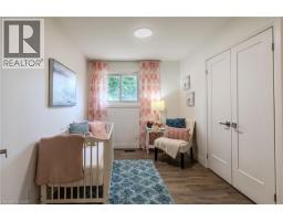 17 Woodsview Avenue, Grimsby, ON L3M3S5 Photo 15