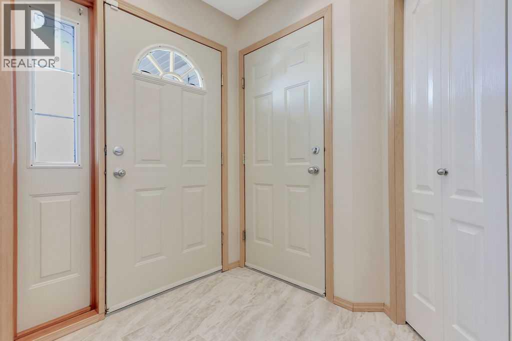 Listing photo – 102 Drummond Avenue, Red Deer
