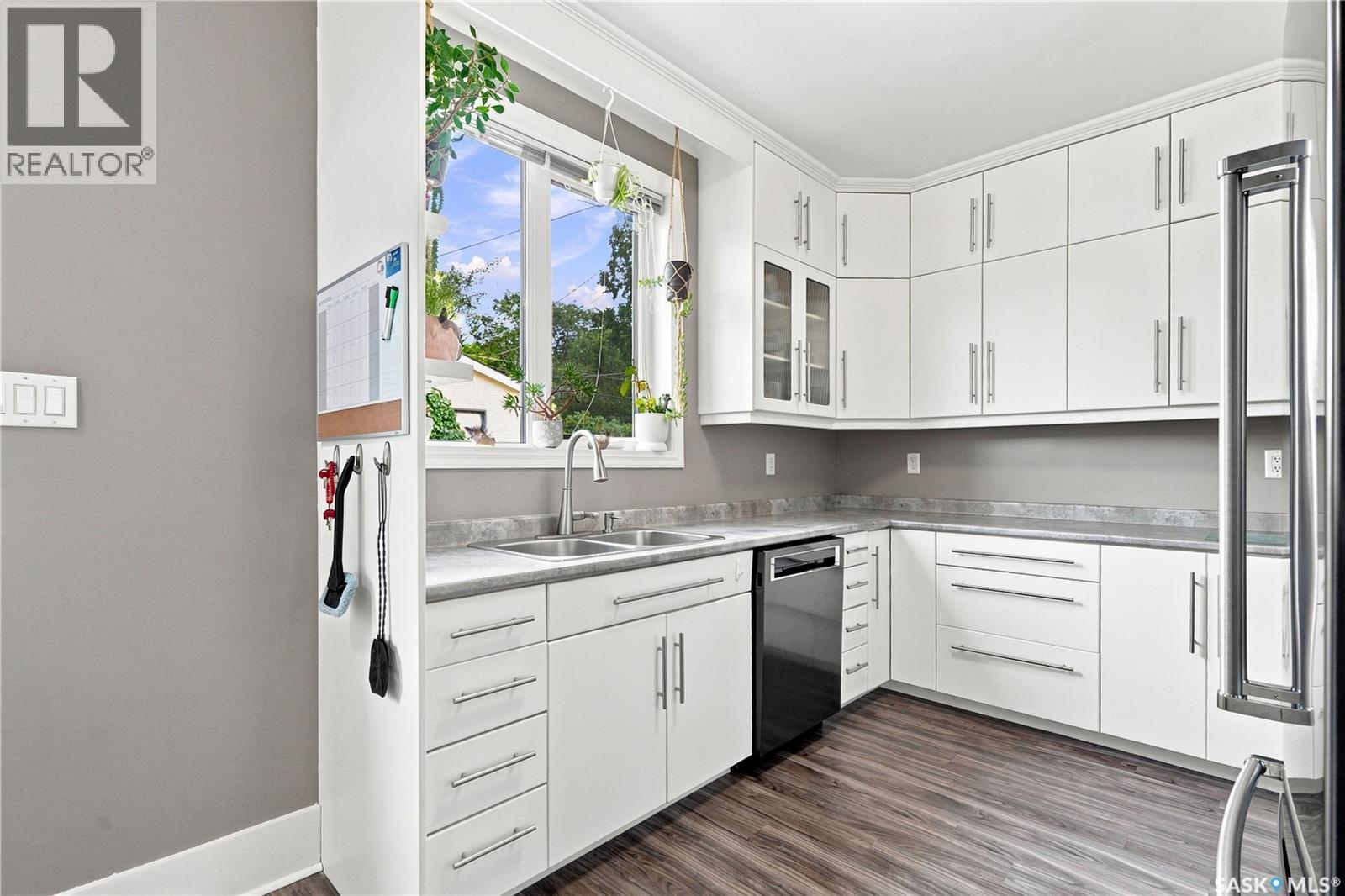 2011 Lorne AVENUE - Image 11