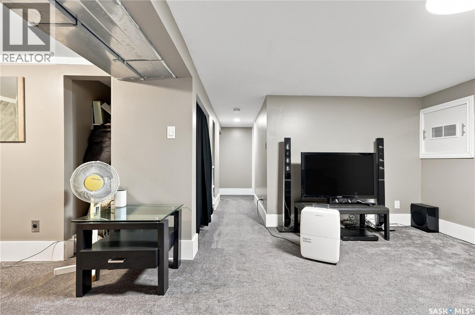 2011 Lorne AVENUE - 35