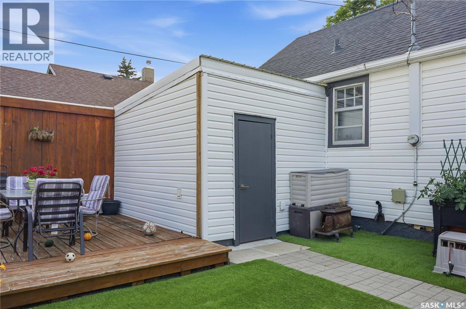 2011 Lorne AVENUE - Image 46