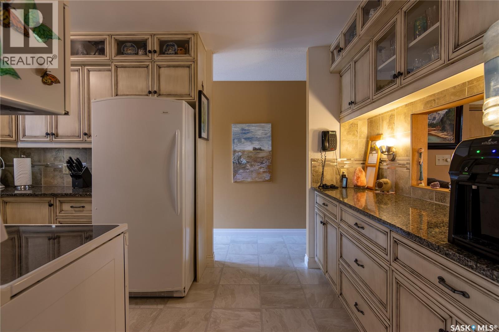 1135 Corning AVENUE - Image 29
