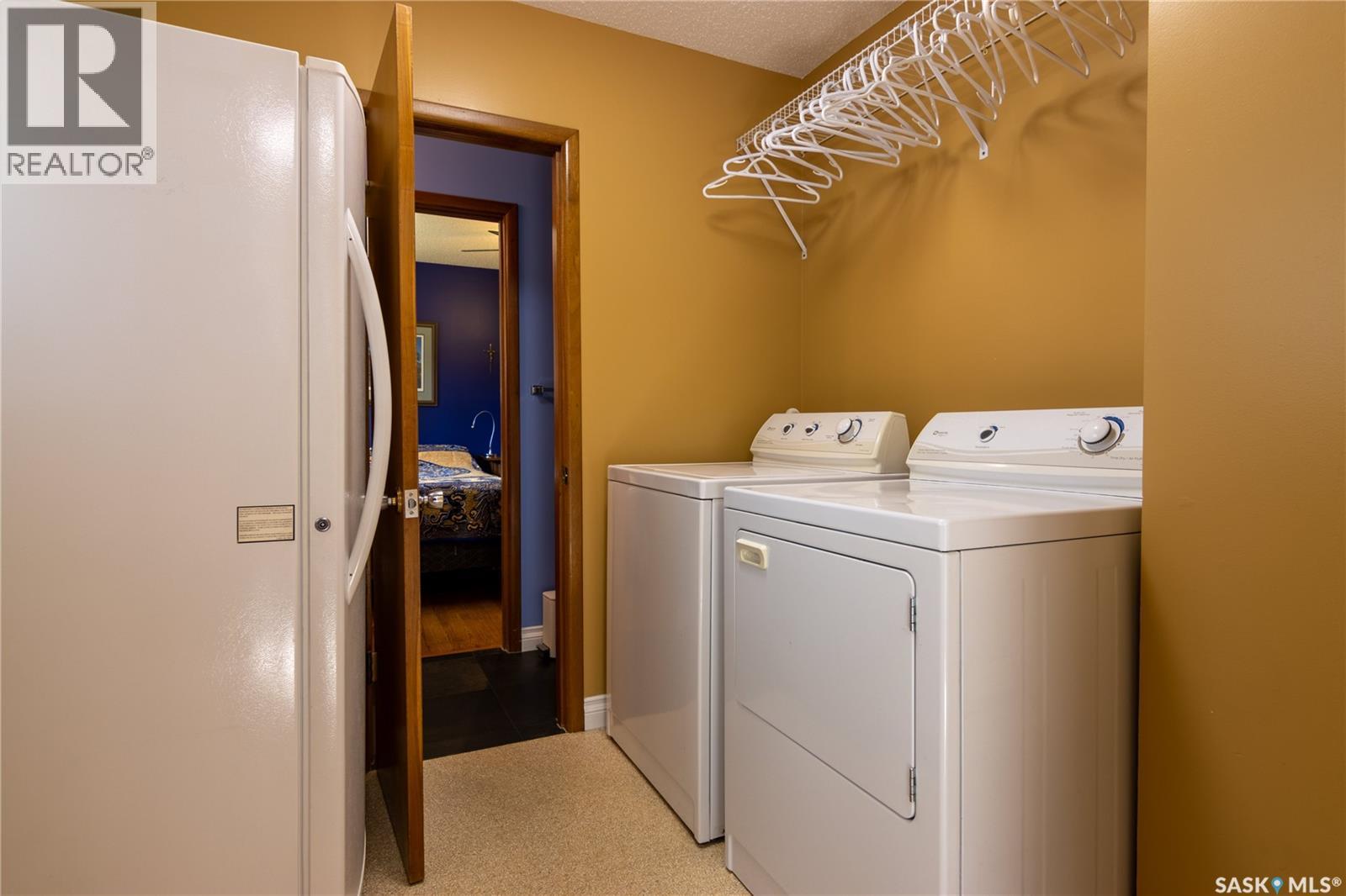 1135 Corning AVENUE - Image 49