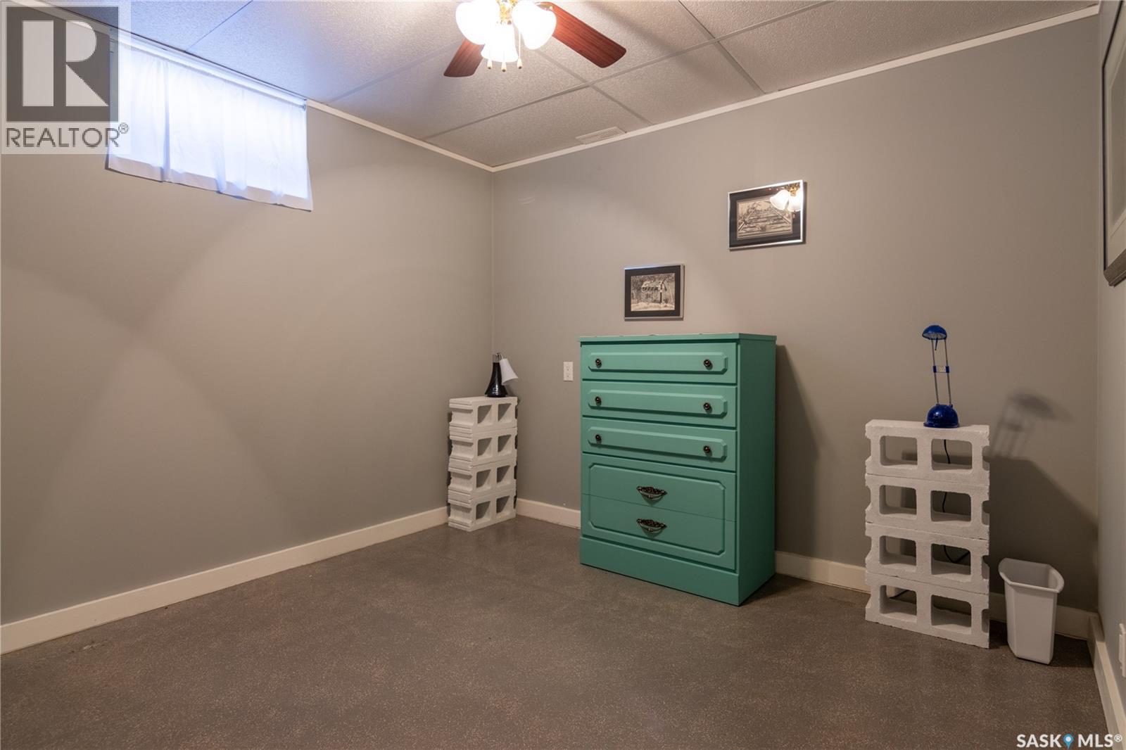 1135 Corning AVENUE - Image 63