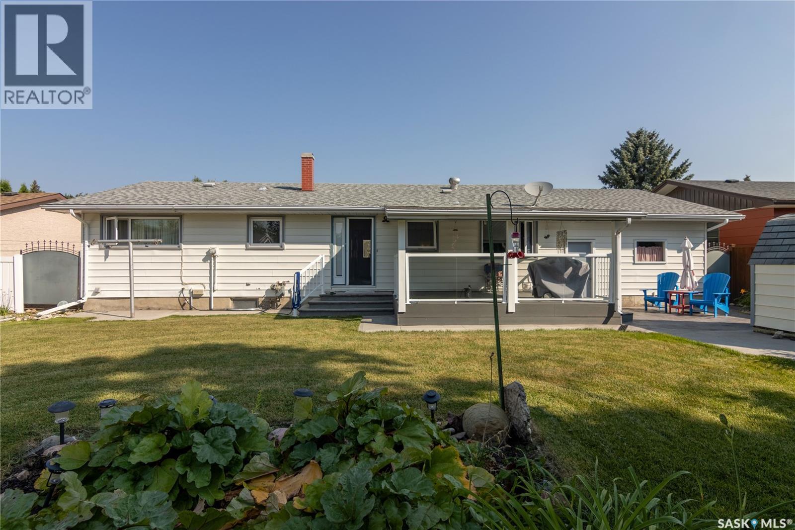 1135 Corning AVENUE - Image 8