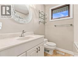 145 Dalgliesh Drive, Regina, SK S4R5T1 Photo 22