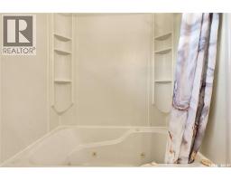 145 Dalgliesh Drive, Regina, SK S4R5T1 Photo 23