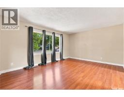 Laundry room - 145 Dalgliesh Drive, Regina, SK S4R5T1 Photo 6
