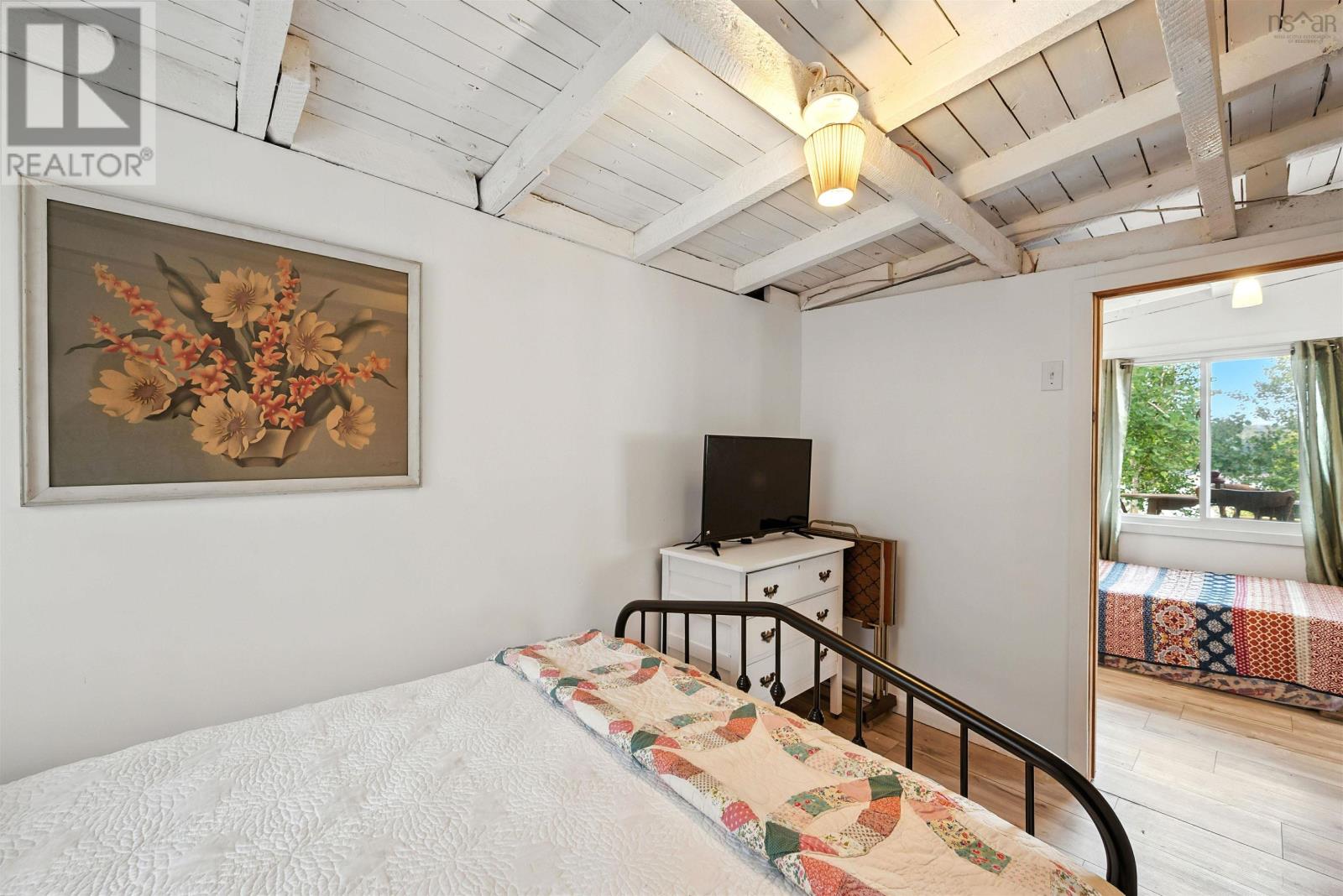 Property 22 of 46 of 101 Lorne Smith Road