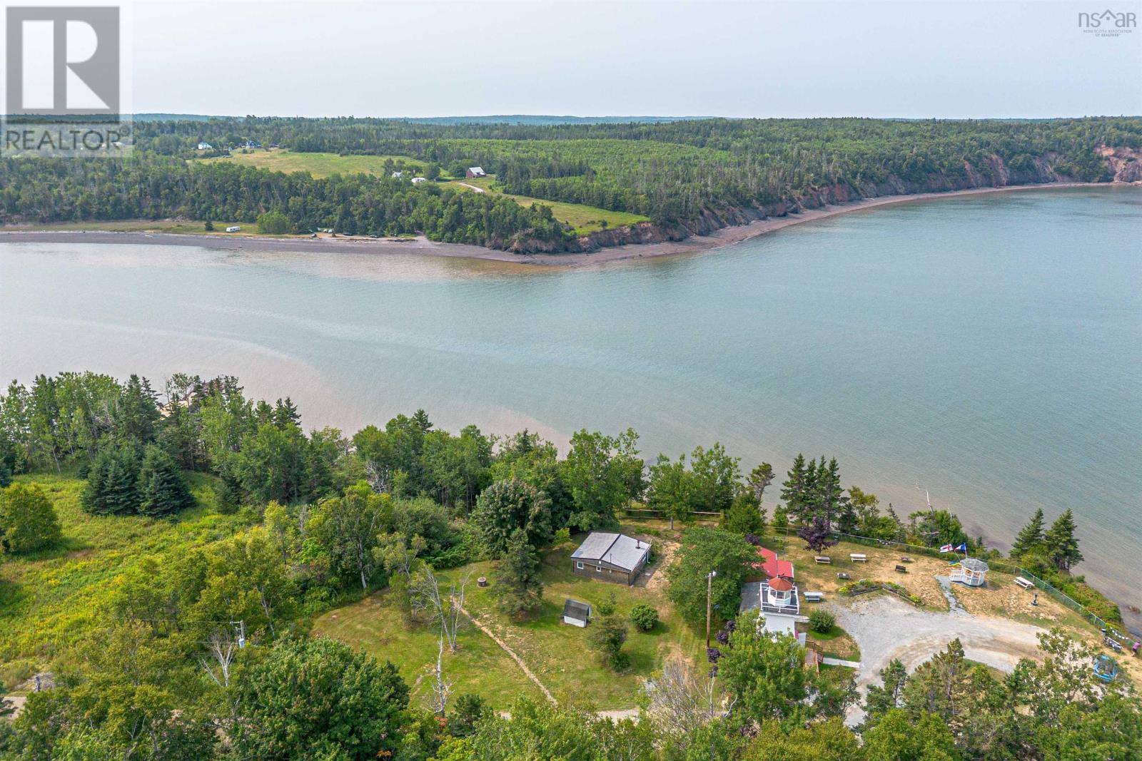 101 Lorne Smith Road - 42