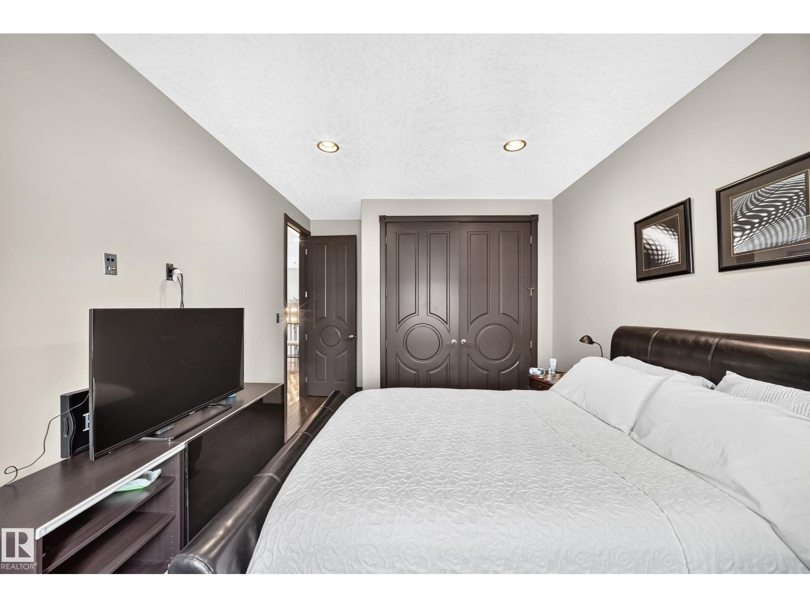 #101 54302 RGE ROAD 250 - 42