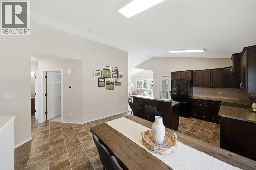 Listing photo – 159 Cooper Close, Red Deer