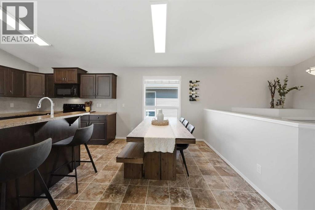 Listing photo – 159 Cooper Close, Red Deer