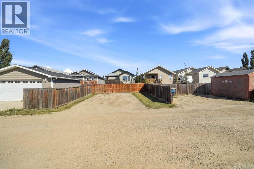 Listing photo – 159 Cooper Close, Red Deer