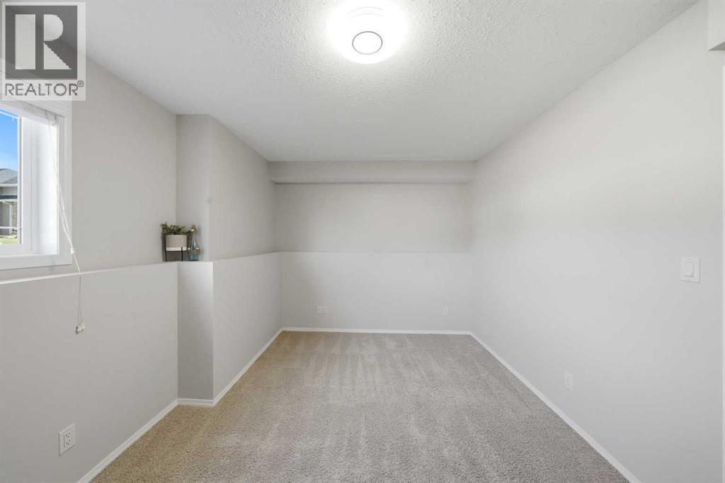 Listing photo – 159 Cooper Close, Red Deer