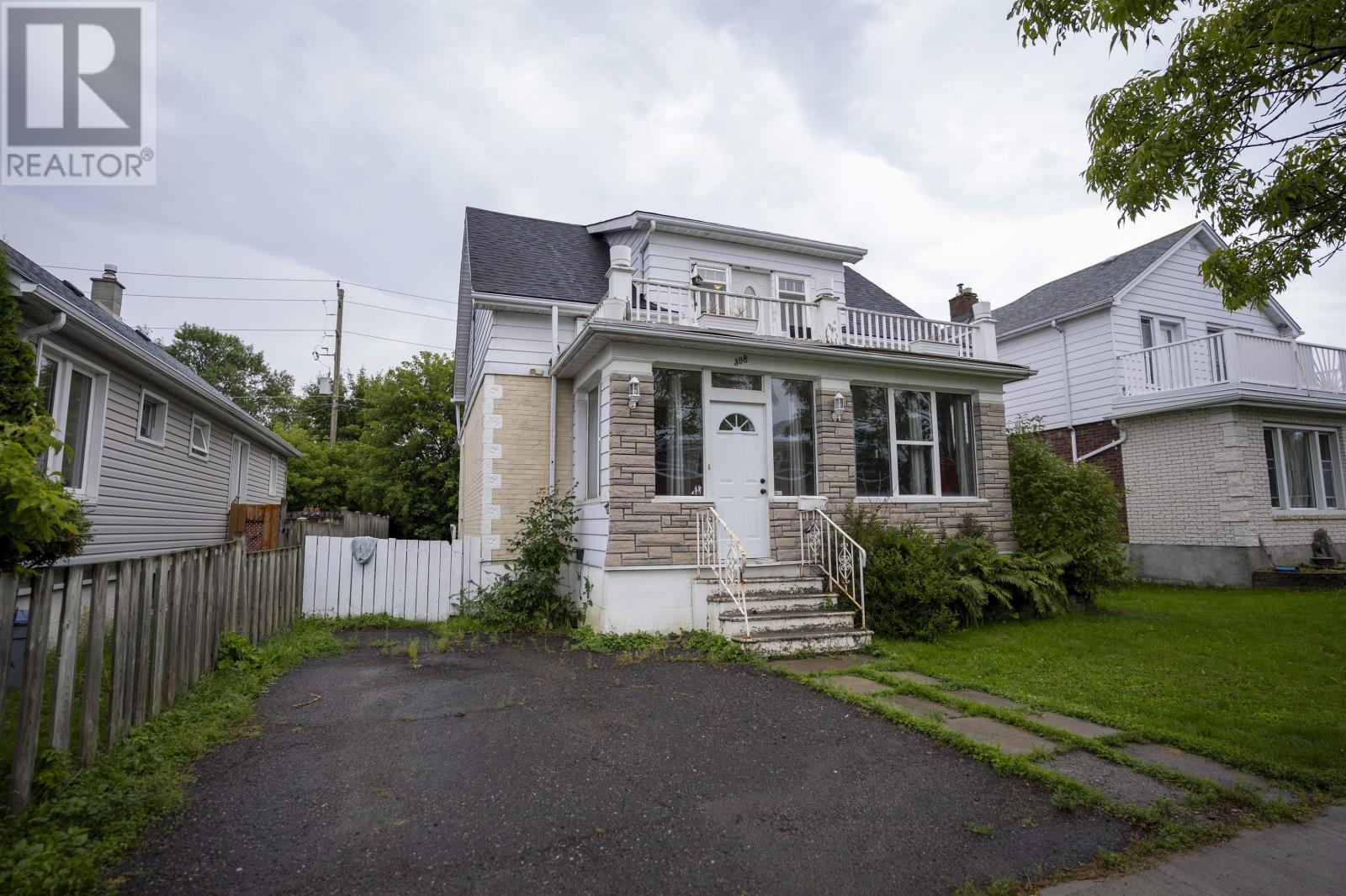 308 Archibald ST N - Image 33