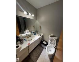 10013 153 St Nw, Edmonton, AB T5P2B1 Photo 31