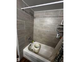 10013 153 St Nw, Edmonton, AB T5P2B1 Photo 54