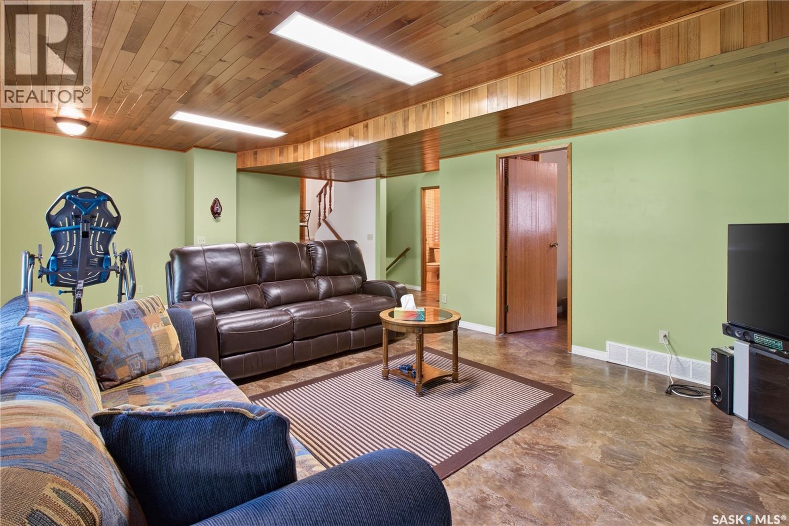 1112 11th STREET - 34