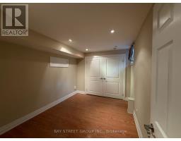 56 Albright (lower) Crescent, Richmond Hill, ON L4E4Z4 Photo 12