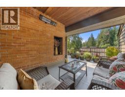 826 Frederick Road, North Vancouver, BC V7K2Y3 Photo 16