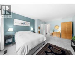 826 Frederick Road, North Vancouver, BC V7K2Y3 Photo 20