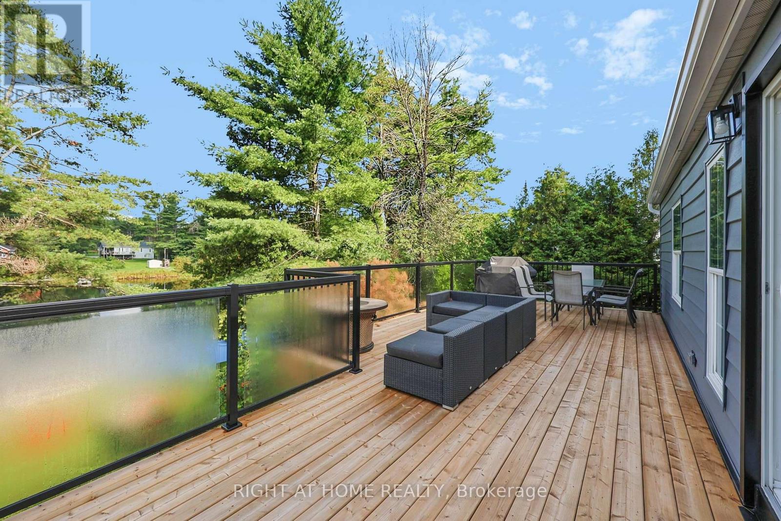 8168 LAIDLAW AVENUE - 9