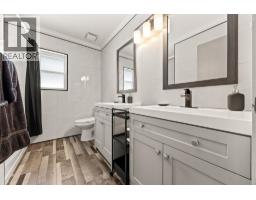 11870 236b Street, Maple Ridge, BC V4R2C9 Photo 22