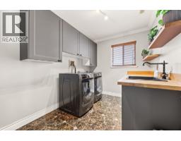 11870 236b Street, Maple Ridge, BC V4R2C9 Photo 6
