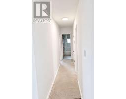 40 Montana Avenue, Toronto, ON M3M1B6 Photo 8