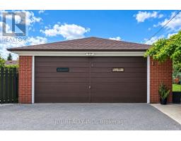 40 Montana Avenue, Toronto, ON M3M1B6 Photo 14