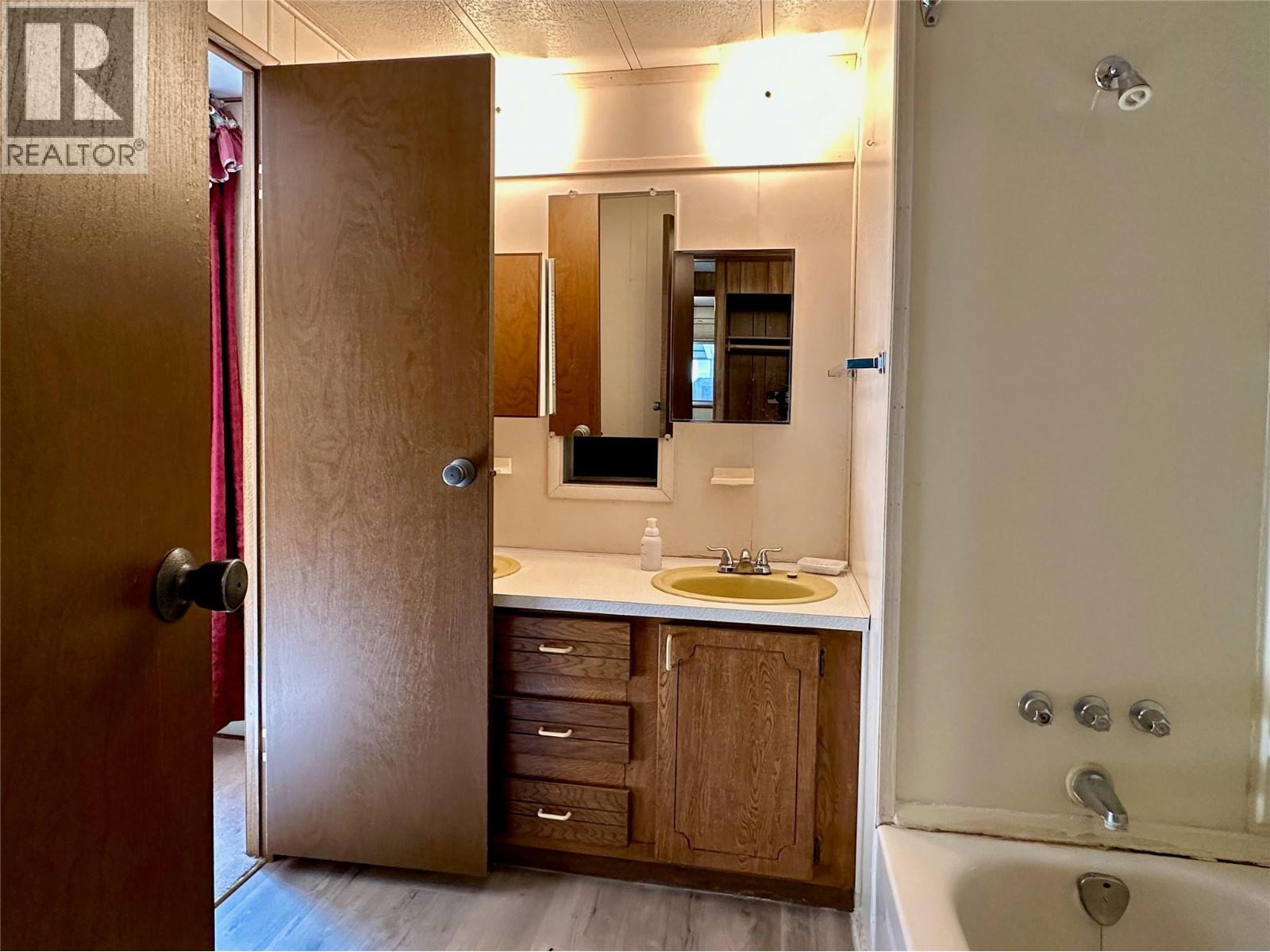 308 15401 Kalamalka Road - 20