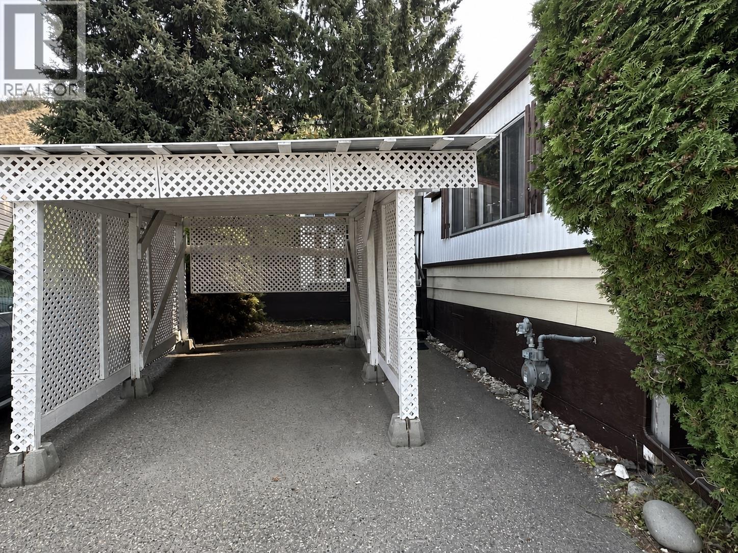 308 15401 Kalamalka Road - 32
