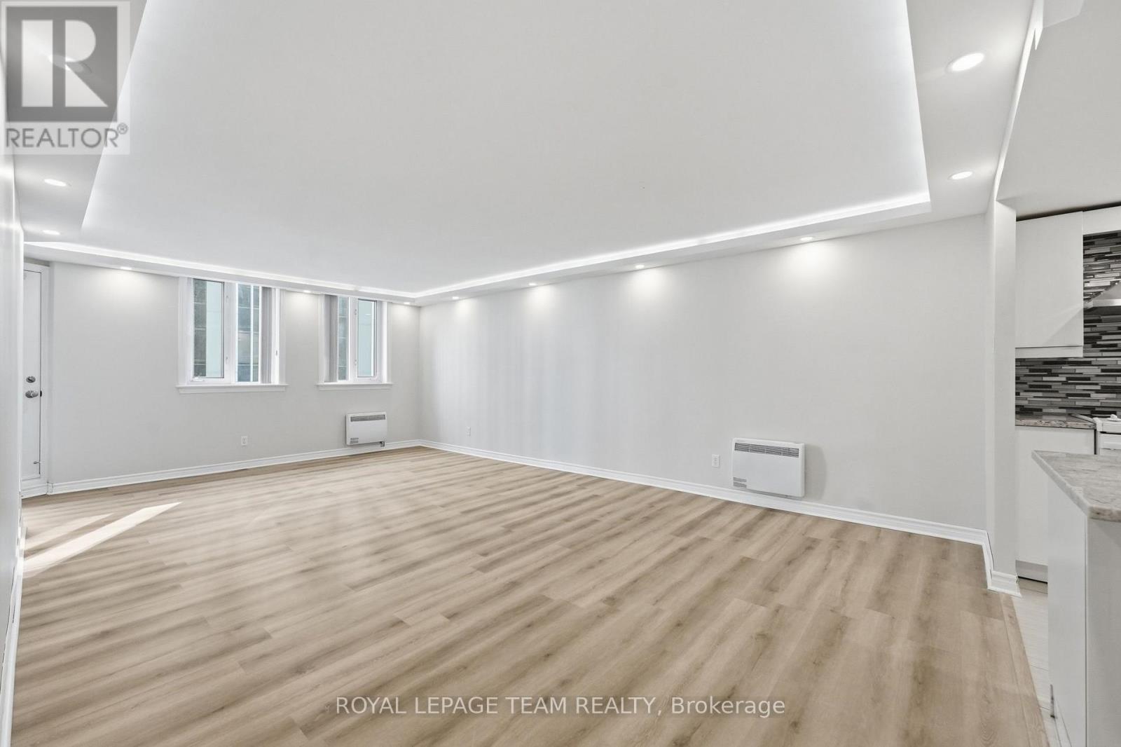 #903 18 NEPEAN STREET - Image 13