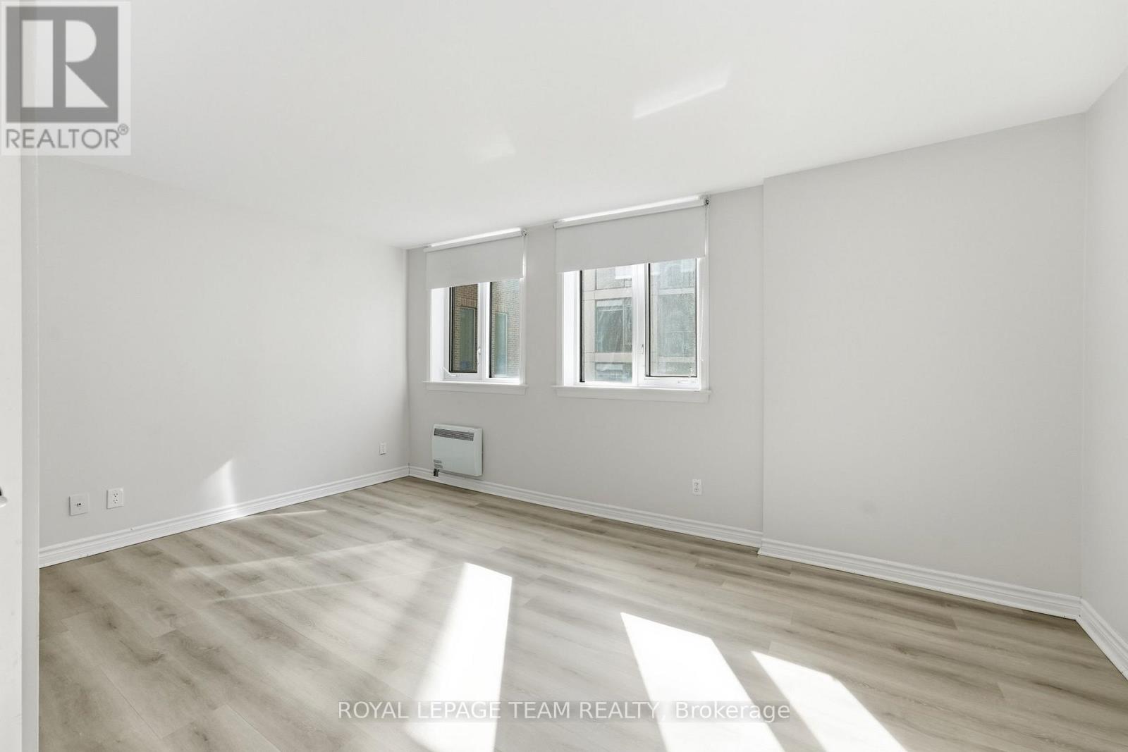 #903 18 NEPEAN STREET - Image 19