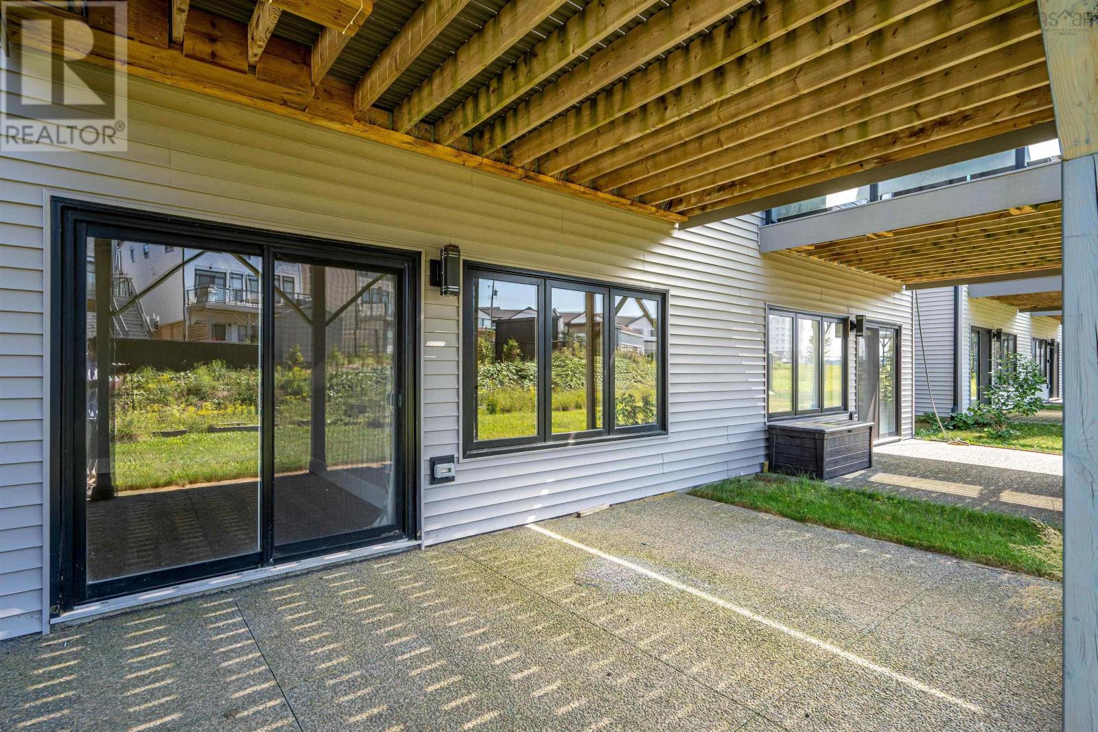 46 Grenoble Court - 48