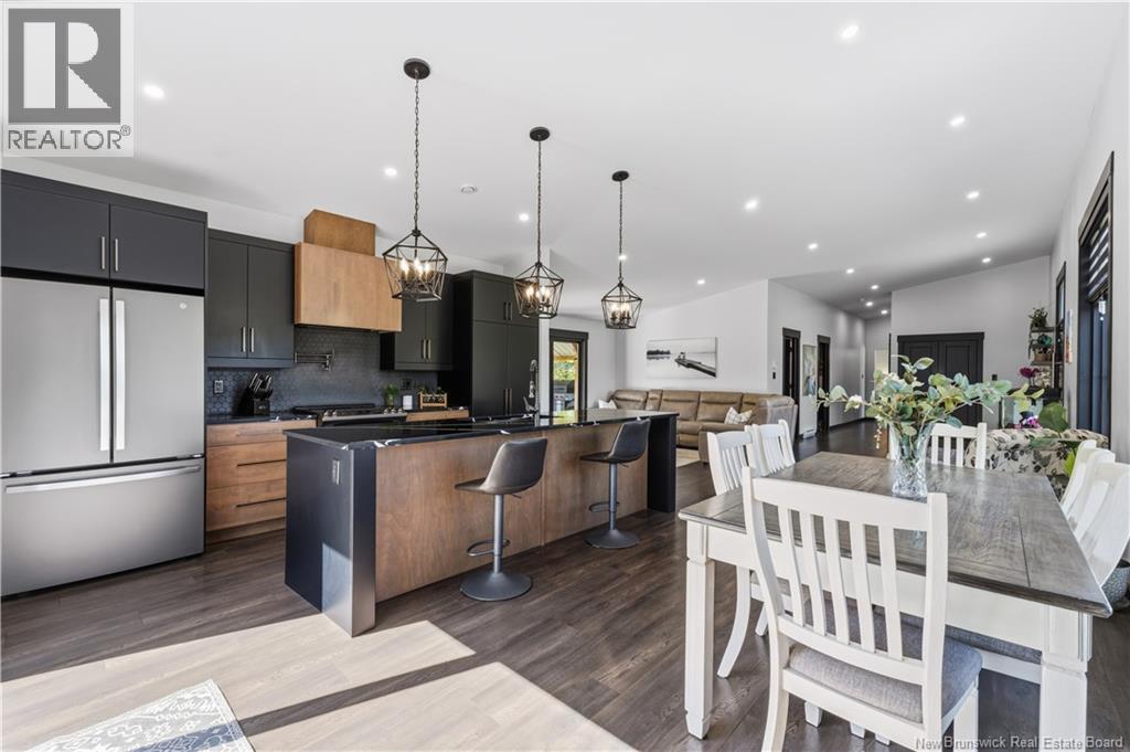 433 Cornwall Road - 17