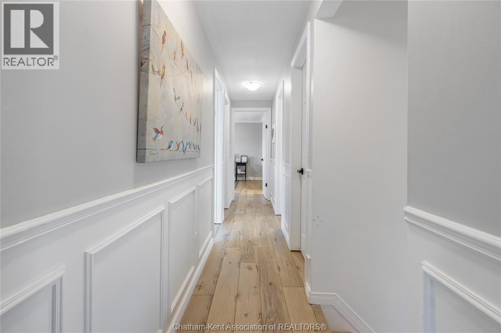 76 PAMELA CRESCENT - 24