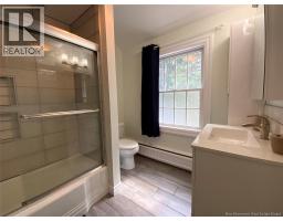28 Lawson Street, Edmundston, NB E3V1Z4 Photo 25