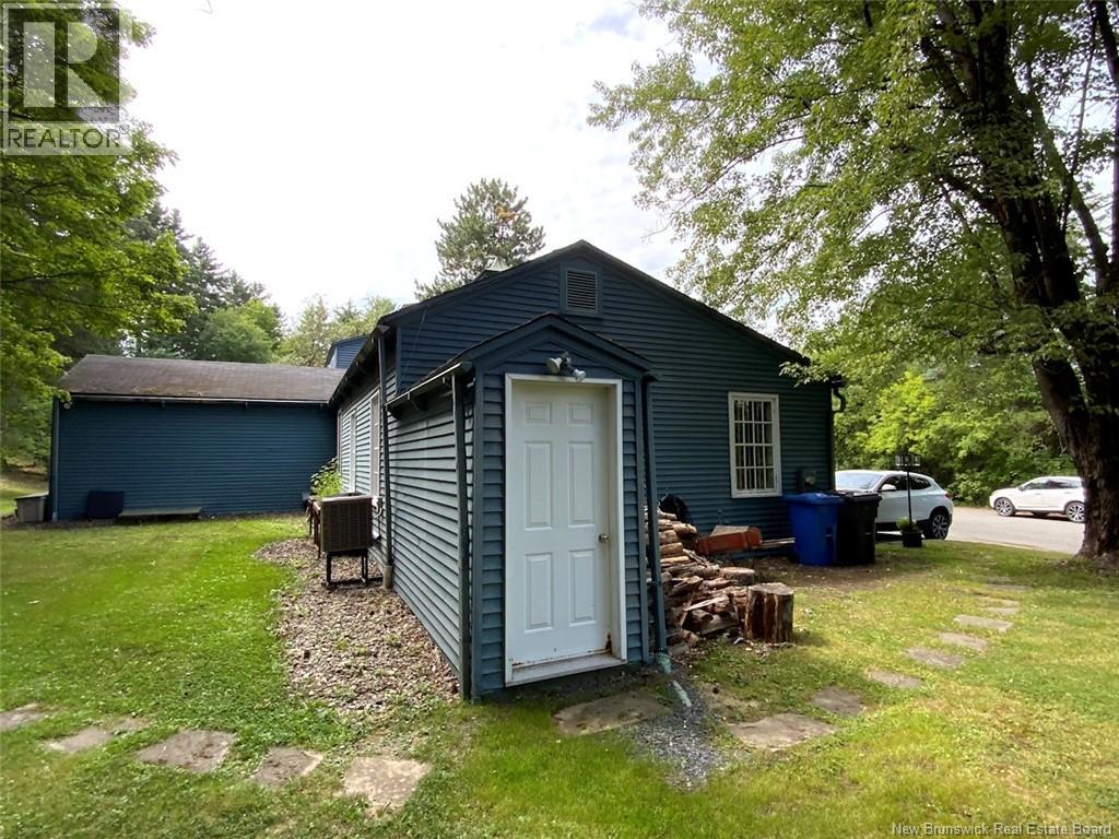 28 Lawson Street - 38