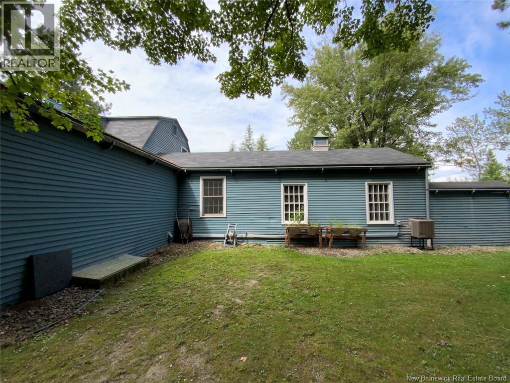 28 Lawson Street - 37