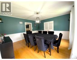 3pc Bathroom - 28 Lawson Street, Edmundston, NB E3V1Z4 Photo 8